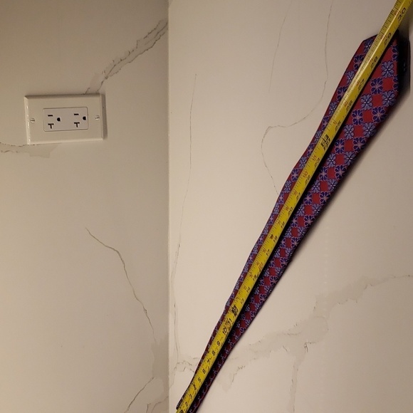 NORDSTROM Men's Tie Red Blue Floral 100% Silk - Picture 6 of 7